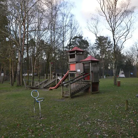 In Nature Reserve, Cleaning Included Holiday home Stramproy